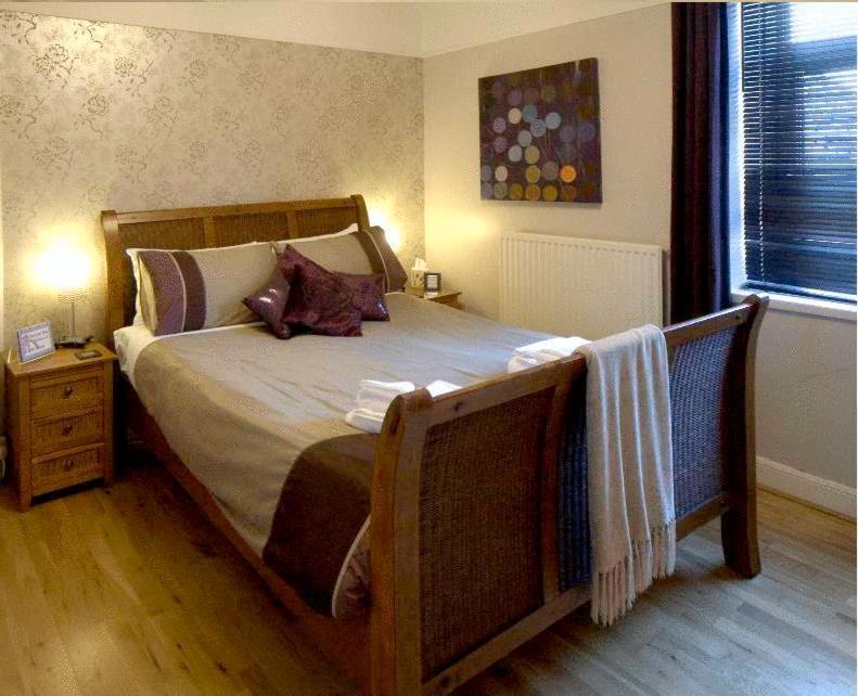 Ty Rosa Rooms Cardiff Exterior foto